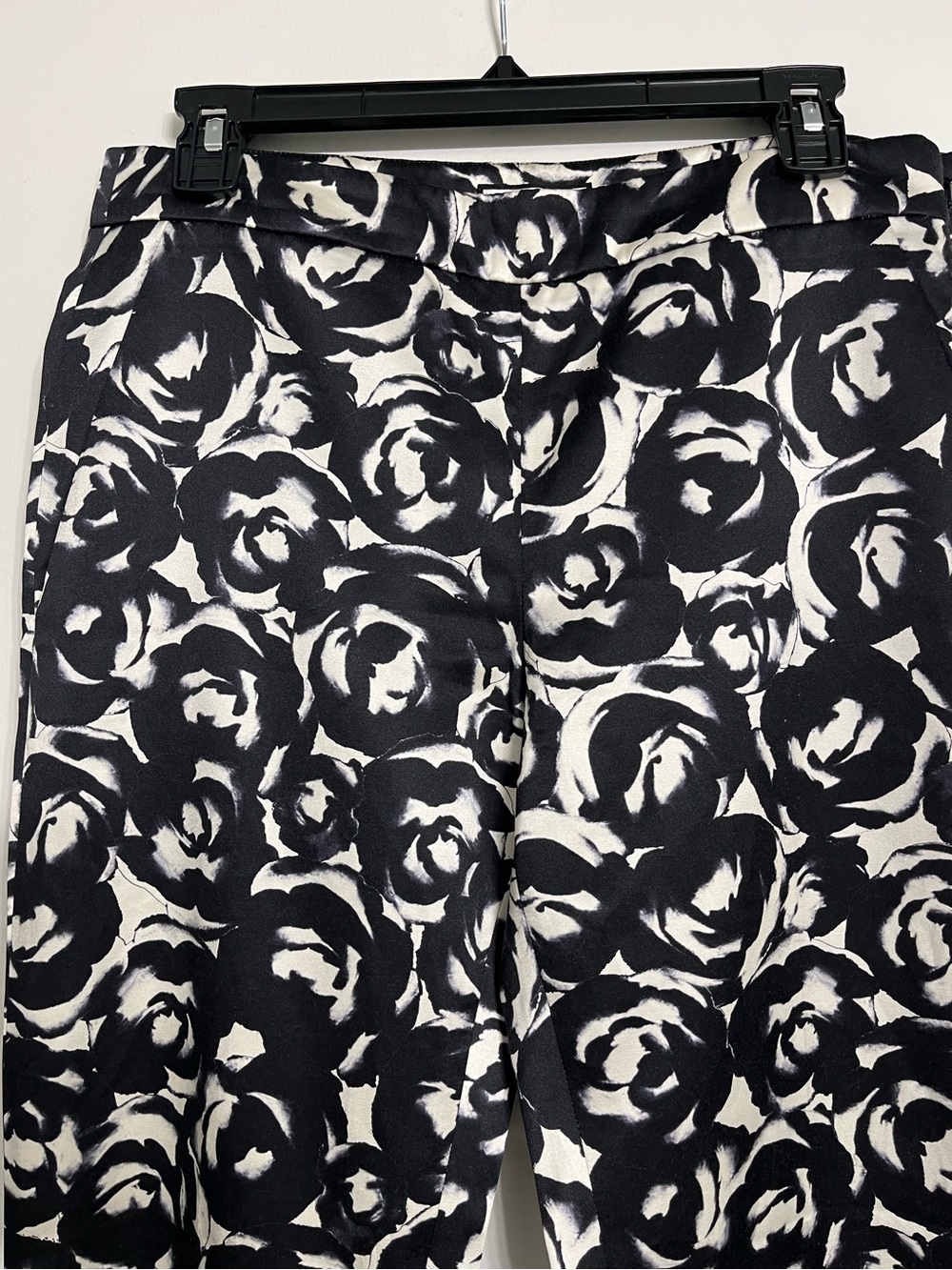 Black and White Floral Print silk  Trousers